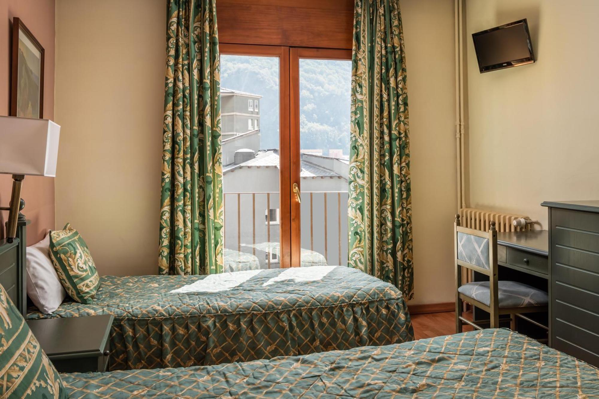 Hotel Sant Jordi By Alegria Andorra la Vella Luaran gambar